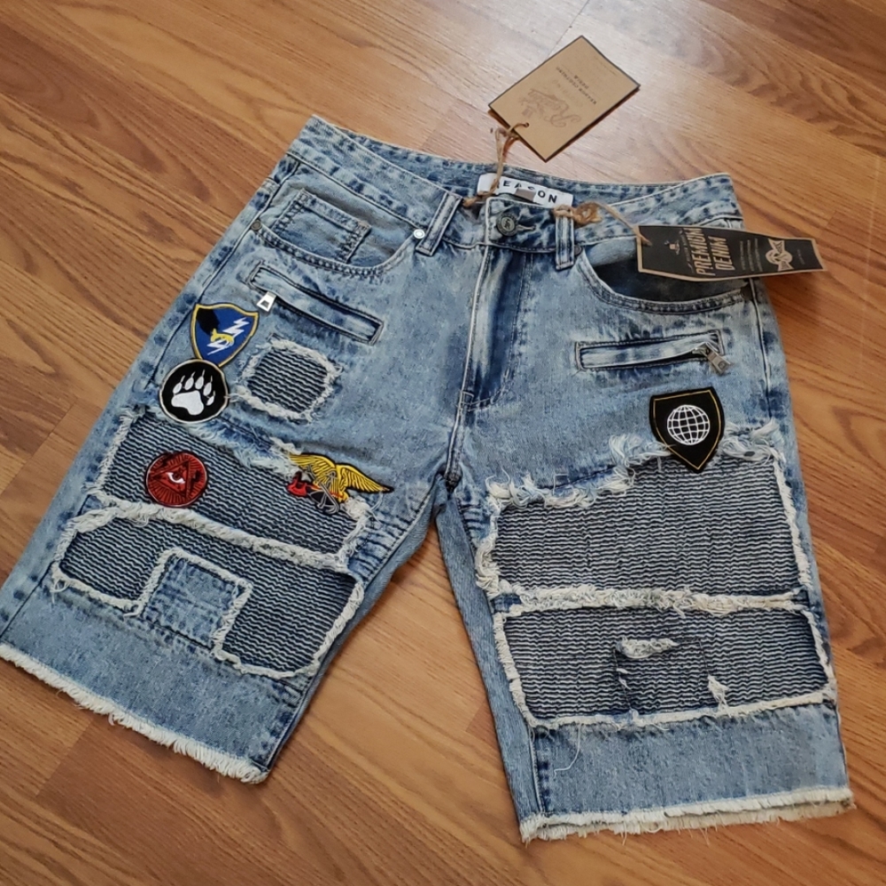 Last Pair☆ Mens NWT Reason denim shorts